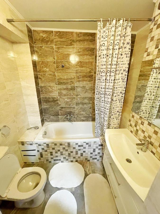 Luxury Central Flat 基希讷乌 外观 照片