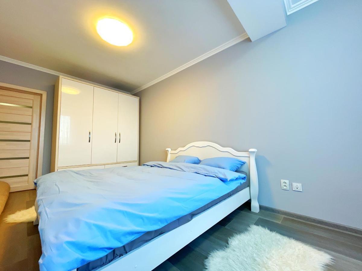 Luxury Central Flat 基希讷乌 外观 照片